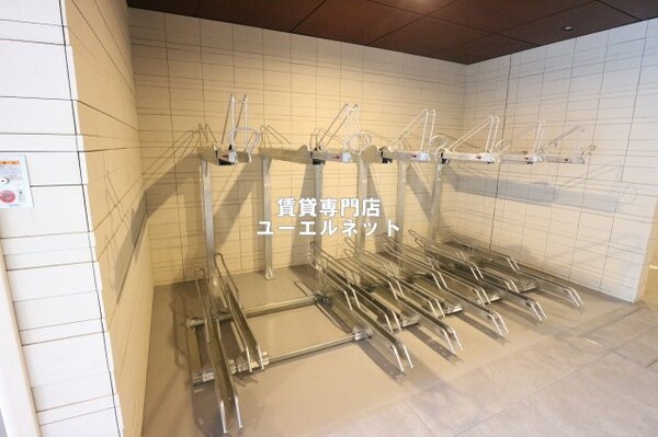 建物設備(駐輪場)