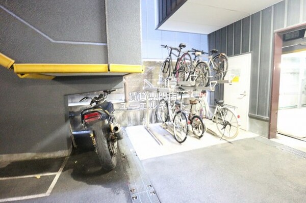 建物設備(駐輪場)