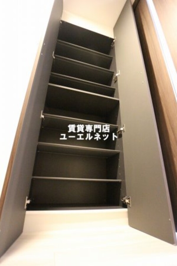 建物設備(シューズボックス)