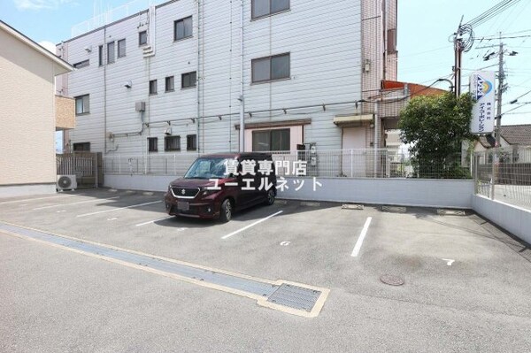 駐車場(敷地内駐車場です)