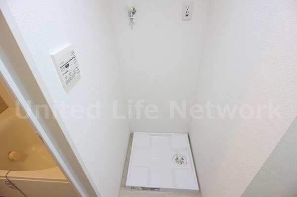 建物設備(洗濯機置き場)
