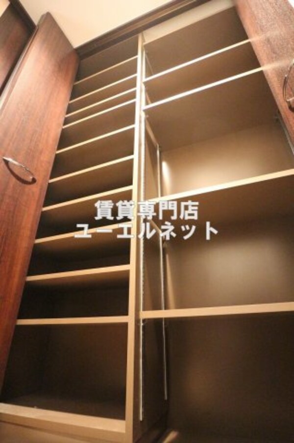 建物設備(シューズボックス)