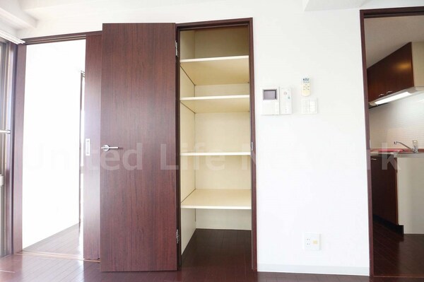 建物設備(収納)