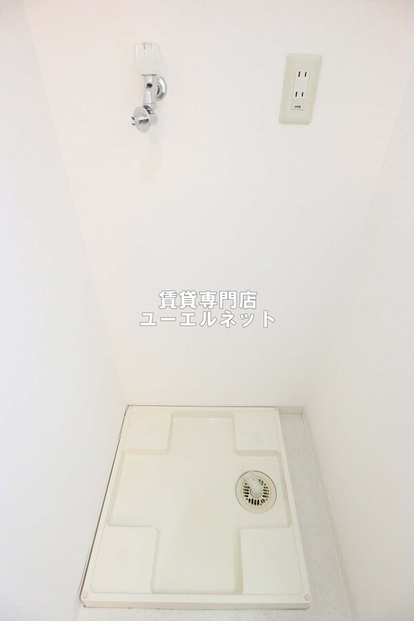 建物設備(洗濯機置き場)
