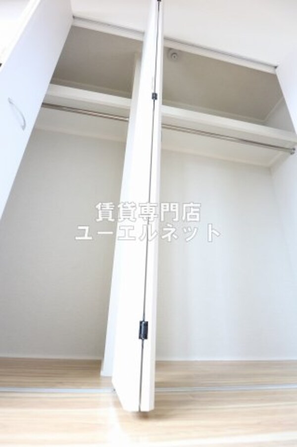 収納(クローゼット付きでお部屋もスッキリ♪)