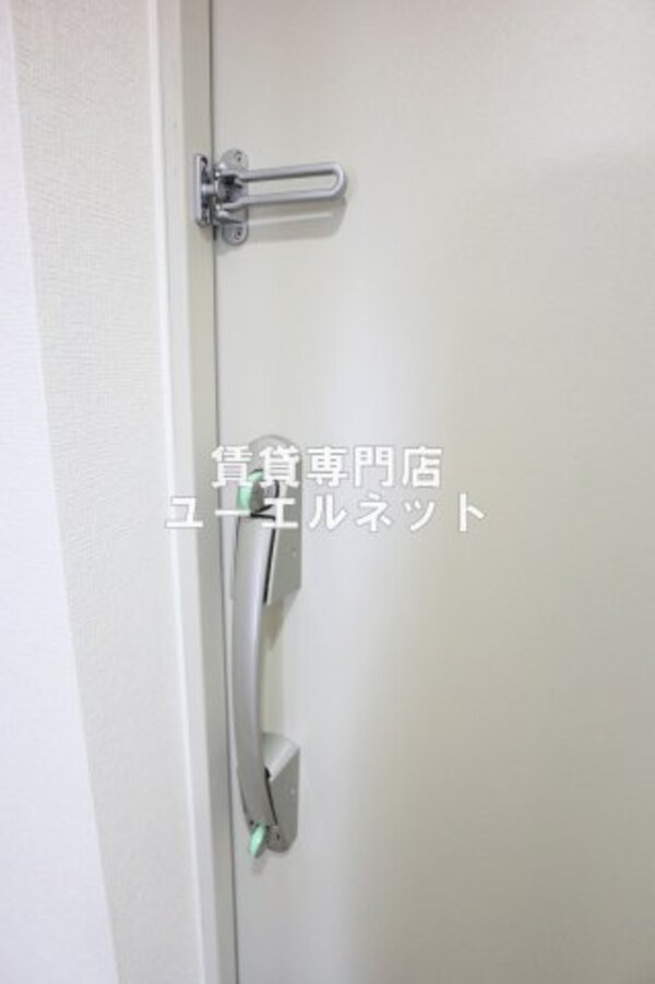 建物設備(玄関ダブルロックで安心◎)