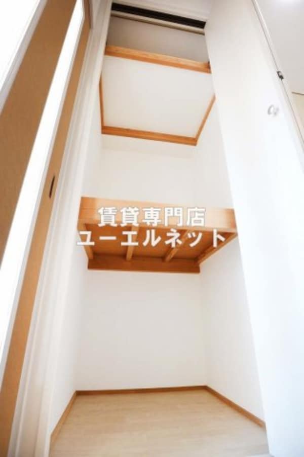 収納(クローゼット)