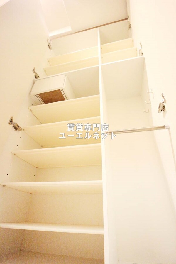 建物設備(シューズボックス)