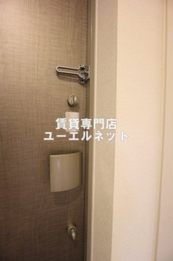 建物設備(玄関はダブルロックで防犯面も安心です♪)