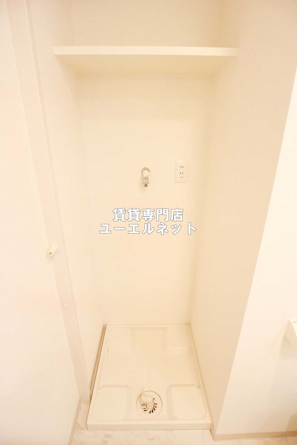建物設備(洗濯機置き場)