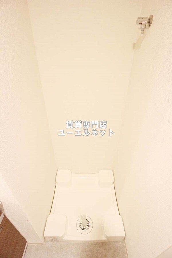 建物設備(洗濯機置き場)