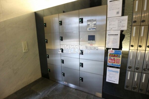 建物設備(便利な宅配ボックス)