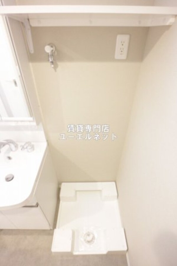 建物設備(洗濯機置き場)
