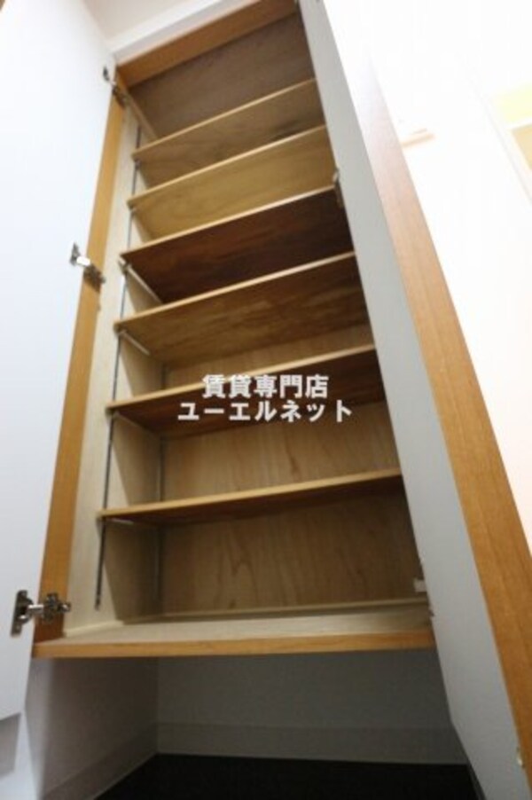 建物設備(収納力たっぷりのシューズボックスで玄関すっきり！)