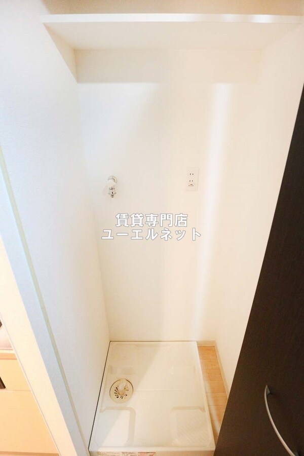 建物設備(洗濯機置き場)