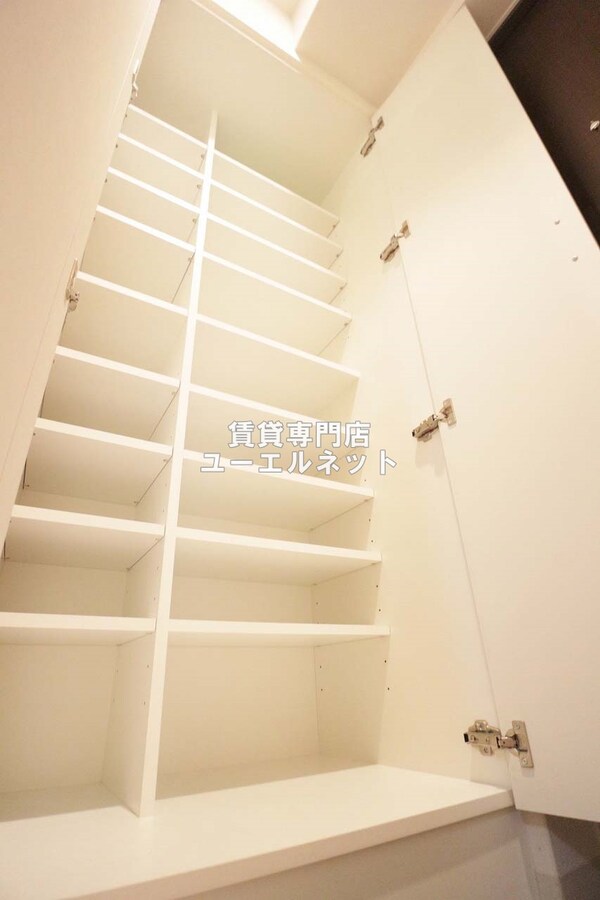 建物設備(シューズボックス)