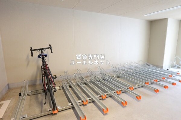 建物設備(自転車通勤にも便利な駐輪場付き♪)