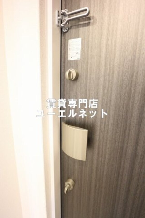 建物設備(玄関はダブルロックで防犯面も安心です♪)