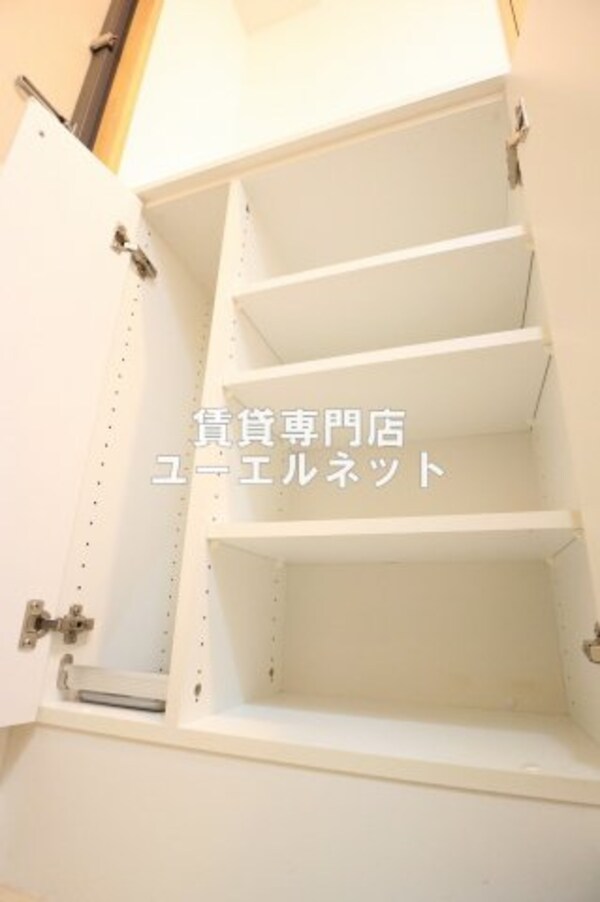 建物設備(収納力たっぷりのシューズボックスで玄関すっきり！)