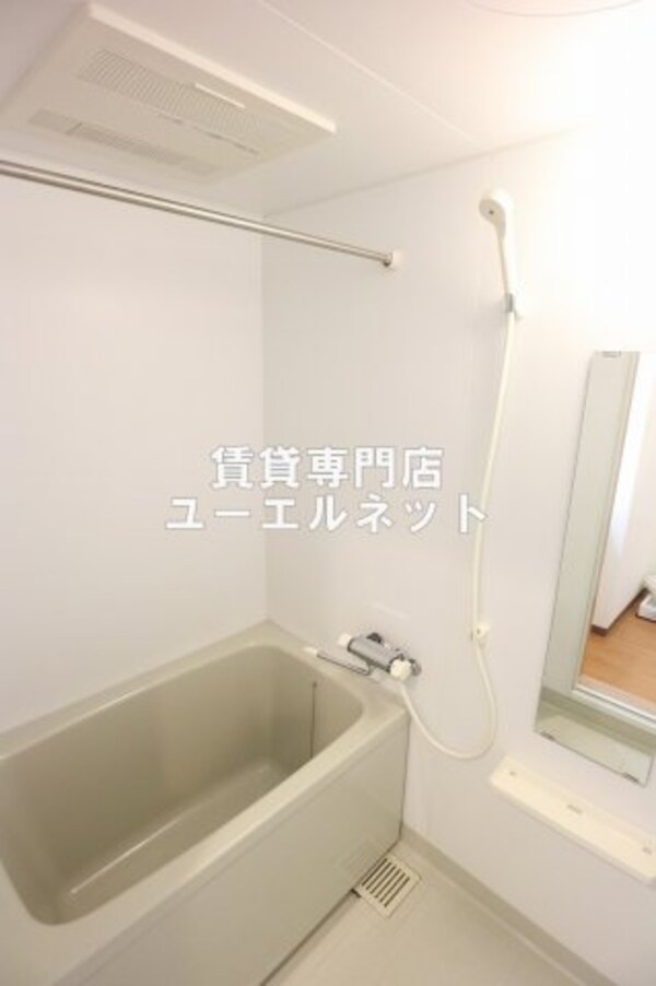 浴室(ゆったりとしたバスルーム)