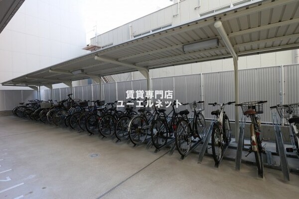 建物設備(駐輪場)