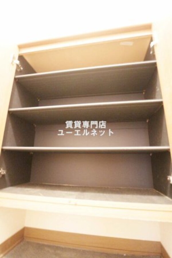 建物設備(シューズボックス)