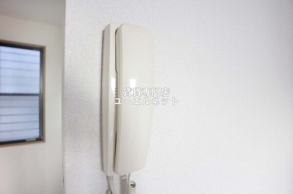 建物設備(受話器型インターホン)