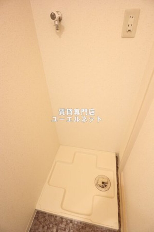 建物設備(洗濯機置き場)