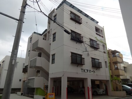 TKアパート外観写真