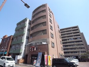 プレシール新町外観写真
