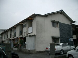 南郷マンション外観写真