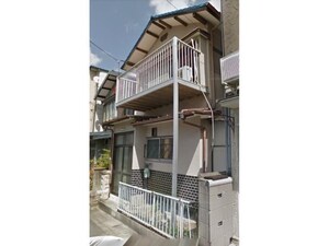 醍醐外山街道町貸家外観写真