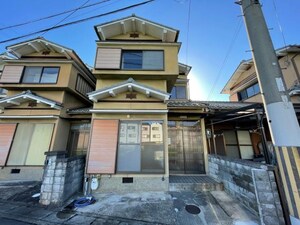 羽束師鴨川町貸家外観写真