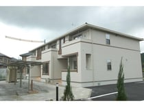 予讃線・内子線 上宇和駅 2階建 築9年の外観写真