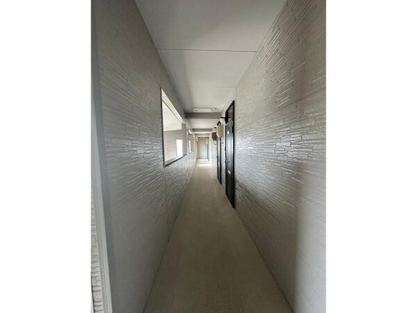 建物設備(2階中廊下)
