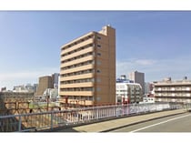 信越本線 新潟駅 10階建 築31年の外観写真