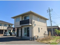 信越本線 亀田駅 2階建 築8年の外観写真