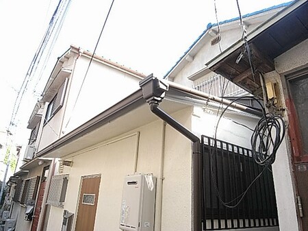 花屋敷荘園1丁目18-2貸家外観写真