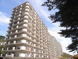 サンハイツ宝塚五月台Ｂ棟外観写真