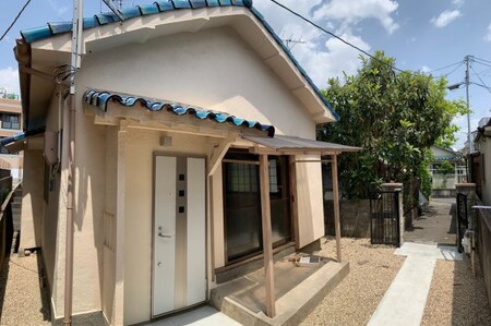 南花屋敷1丁目7-7貸家外観写真