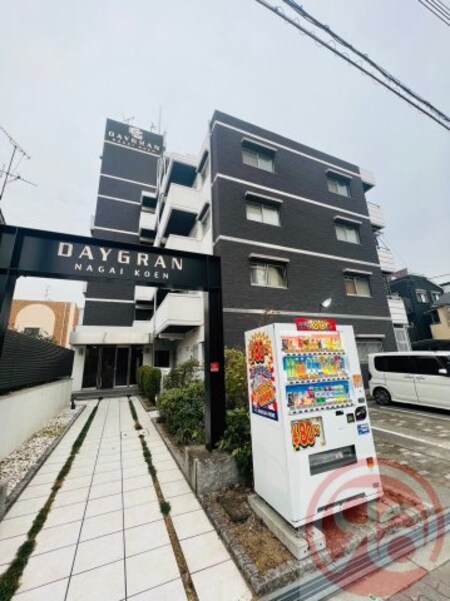 デイグラン長居公園外観写真