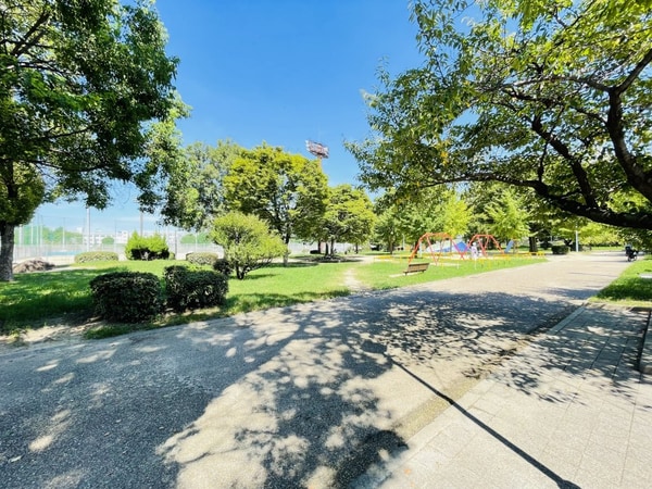 周辺環境(真田山公園 775m)