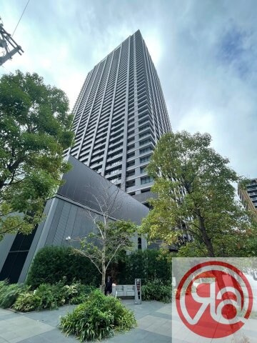 シティタワー大阪本町　（駐車場1台確保）の物件外観写真