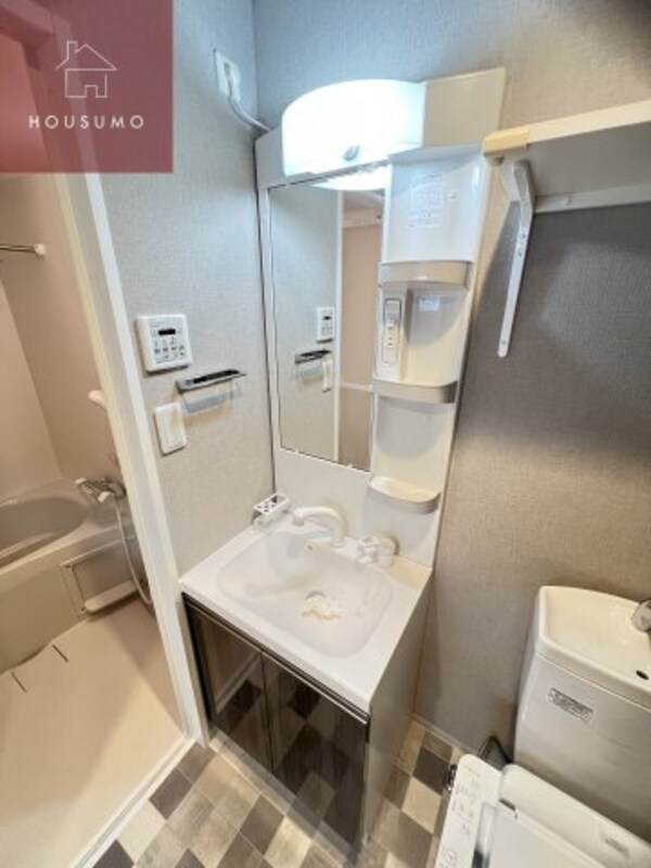 洗面・脱衣所(コンパクトで使いやすい洗面所)