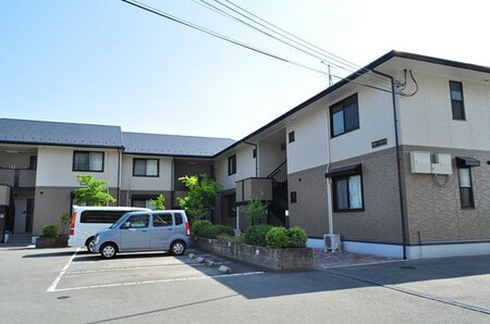 elleCASA外観写真