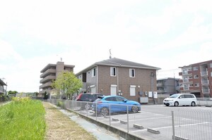 オークコート外観写真