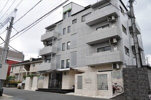 フォーシーズン京田辺外観写真