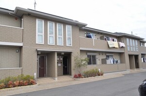 メゾンエスポワール（2F部屋）外観写真