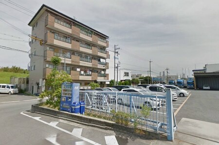 ヌーベル・アミ田辺外観写真