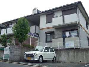 ハイツ光E外観写真